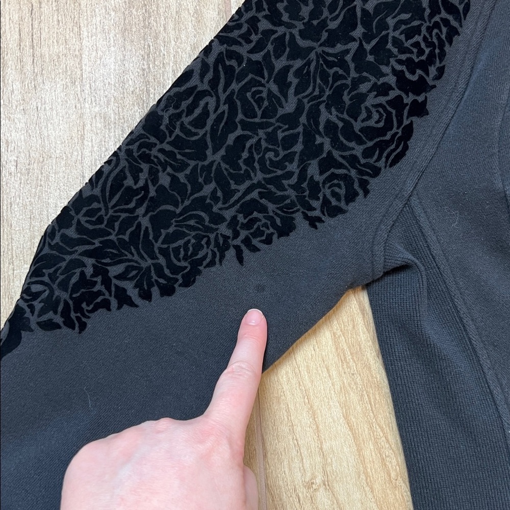 Lululemon Floral‎ Flock Pullover Velvet - Picture 14 of 14
